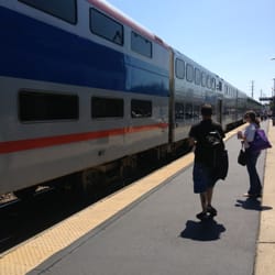Metra Metropolitan Rail