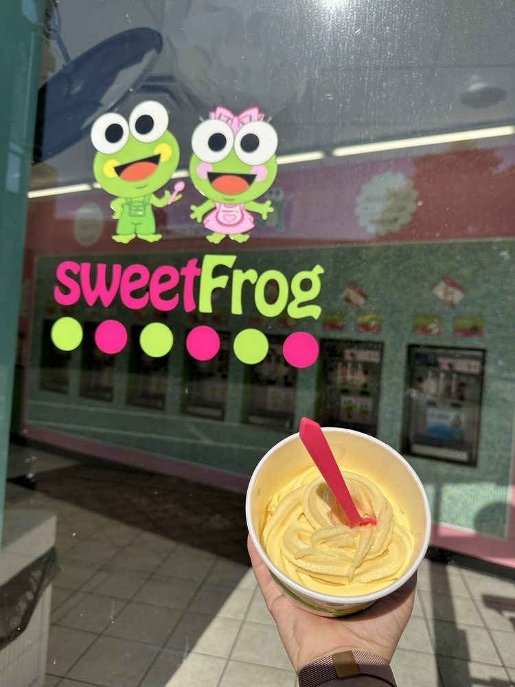 SWEETFROG PREMIUM FROZEN YOGURT Updated July 2024 18 Photos & 39