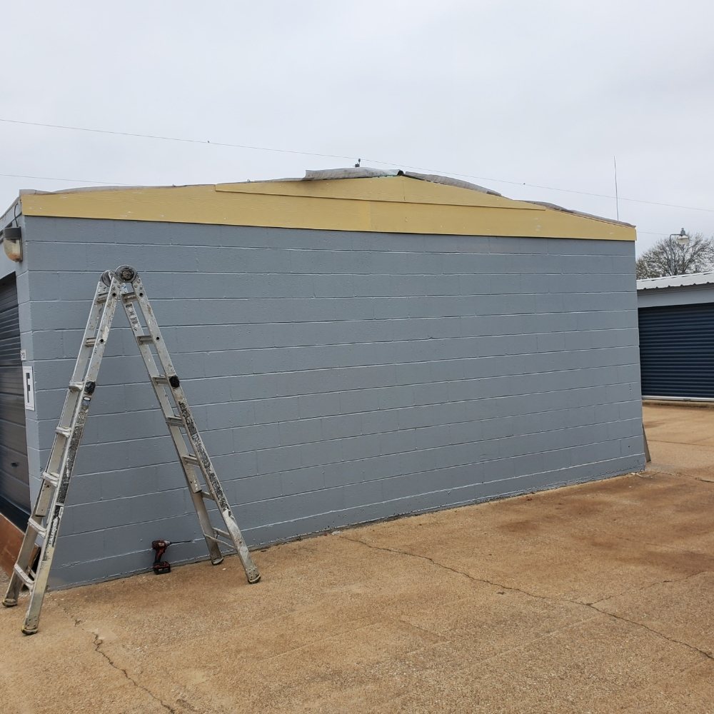 Slide of Diamond Construction & Roofing