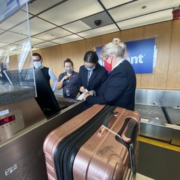 "Manager" was not helpful at ticketing @ DULLES "Manager" was not helpful at ticketing @ DULLES