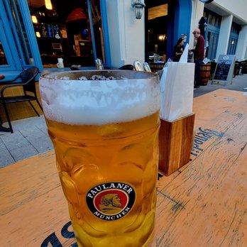 Das Bierhauz - Beer Gardens Near Me - Redwood City, California Das Bierhauz - Beer Gardens Near Me - Redwood City, California