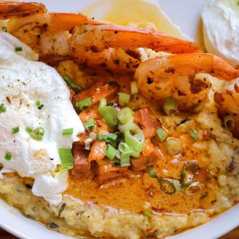 Cru Cellars - Shrimp and grits- gluten-free - Wine Bars Near Me - Tampa, Florida