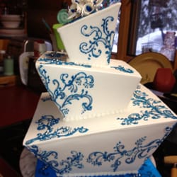 Cake Lady - Hard-to-do- square,  sharp edged wonky wedding.