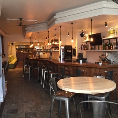 Forth Avenue Kitchen Bar Closed 97 Photos 33 Reviews Canadian New 1820 Danforth Avenue Toronto On Restaurant Reviews Phone Number