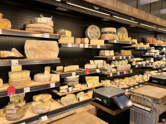 Fromagerie Laurent Dubois by null