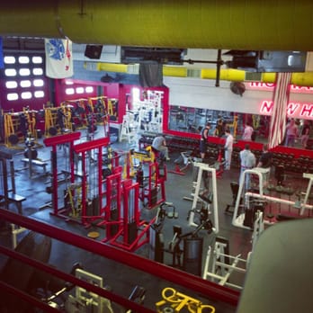 Gold's Gym - Gyms Near Me - New Haven, Connecticut Gold's Gym - Gyms Near Me - New Haven, Connecticut