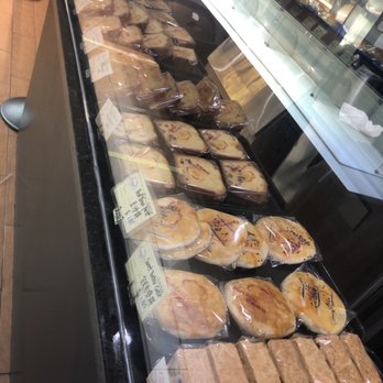 Woodside Rainbow Bakery - Bubble Tea Near Me - Woodside, New York