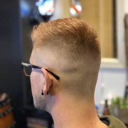 Elementz Barber - Straight Razor Skin Fade