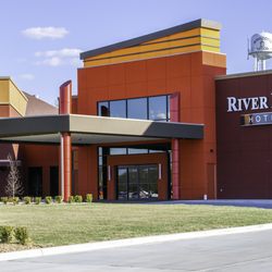 River Bend Hotel - River Bend Hotel