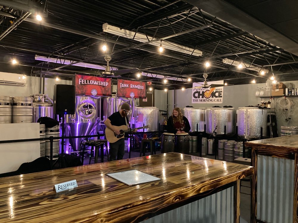 Five Maidens Cider Logo