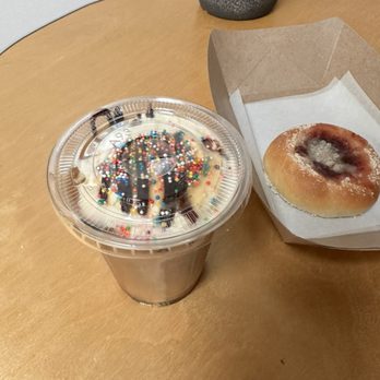 Bitter Sugar - Cold Brew Float & mixed berry kolache - Coffee & Tea Near Me - Marfa, Texas Bitter Sugar - Cold Brew Float & mixed berry kolache - Coffee & Tea Near Me - Marfa, Texas