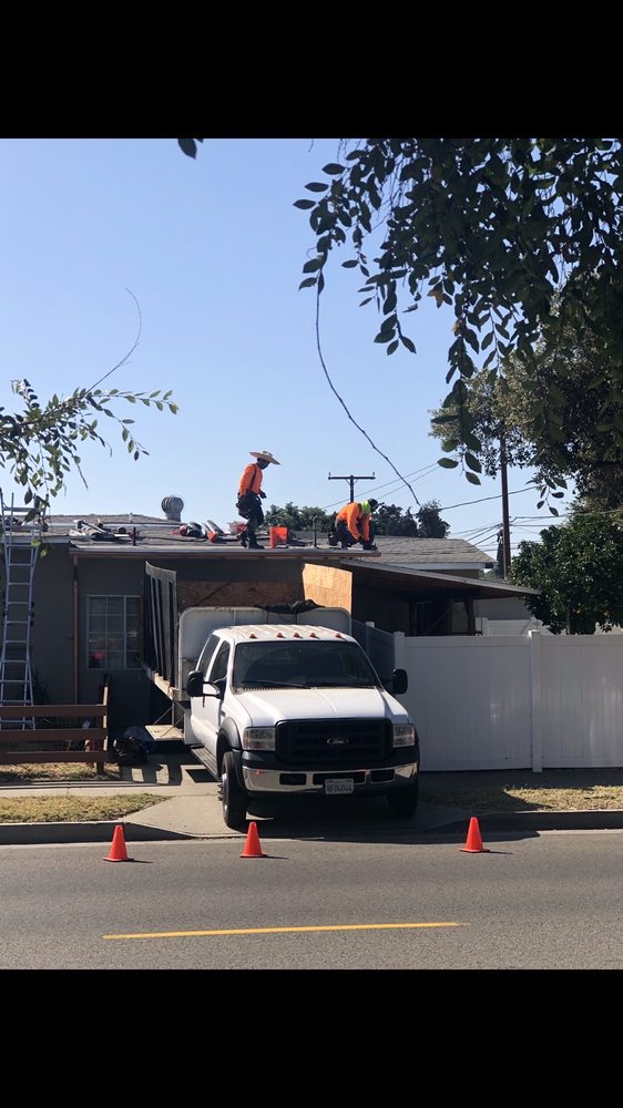 Slide of Maverick Roofing