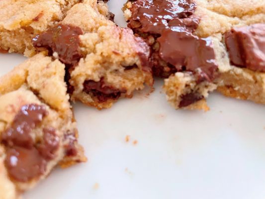 Insomnia Cookies by null