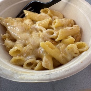 Sweet Yams - D-Geezy's Mac N Cheesy - Gluten-Free Near Me - San Antonio, Texas