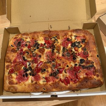 OAKWOOD PIZZA BOX - Updated February 2026 - 203 Photos & 314 Reviews