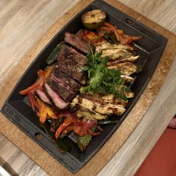 RED O - Steak and chicken fajitas - Mexican Near Me - Thousand Oaks, California RED O - Steak and chicken fajitas - Mexican Near Me - Thousand Oaks, California