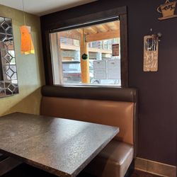 Zoe Coffee House - Inside