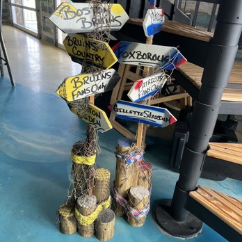 Pineapple Point - Exterior - Bars Near Me - Cocoa Beach, Florida