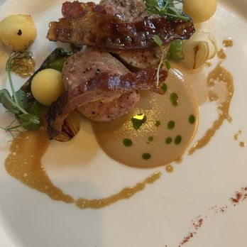 Le Jardinier - Pork tenderloin with bacon and caramelized apple - French Near Me - Miami, Florida