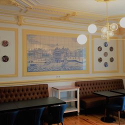 Rainbow 56 GuestHouse - Breakfast and activity room