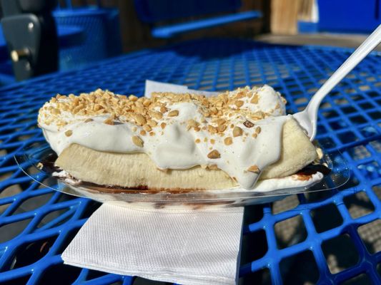 Tom's Dairy Freeze by null