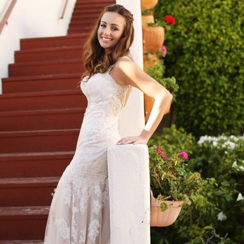 South Pacific Tanning Co - I literally was glowing on my wedding day thanks to Nikki! - Spray Tanning Near Me - Long Beach, California