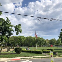 Wilde Memorial Park - Entrance/front