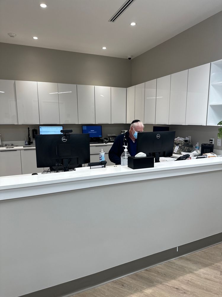 MEDRITE URGENT CARE FLORIDA 215 Lincoln Rd Miami Beach Florida MEDRITE URGENT CARE FLORIDA 215 Lincoln Rd Miami Beach Florida