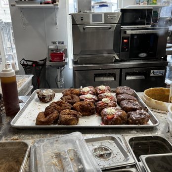 Parlor Doughnuts - Magic yumminess - Donuts Near Me - Bloomington, Indiana Parlor Doughnuts - Magic yumminess - Donuts Near Me - Bloomington, Indiana