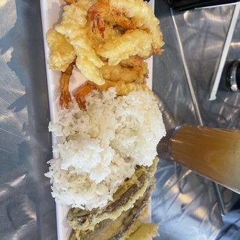 Trapper's Sushi - Sushi Bars Near Me - Lacey, Washington Trapper's Sushi - Sushi Bars Near Me - Lacey, Washington