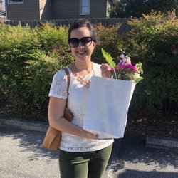 Ghent Farmers Market - Studio Posy flower bunch