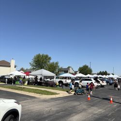 Hiawatha Farmers Market - Multiple tents for the various items being sold