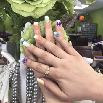 Eva Nails - Nails, powder, ombré - Nail Salons Near Me - El Cajon, California