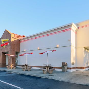 In-N-Out Burger - image - Burgers Near Me - Fairfield, California