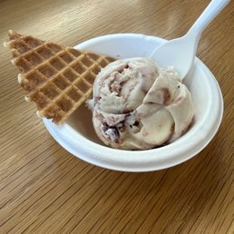Kid Ice Cream Scoop