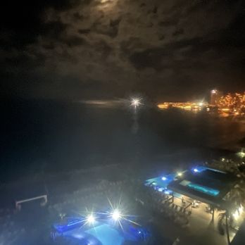 Hotel Riu Cancun - Hotels Near Me - Cancún, ROO