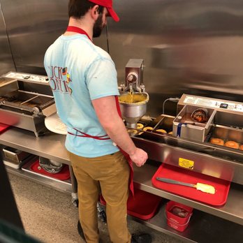 Duck Donuts - Making them fresh! - Donuts Near Me - Pittsburgh, Pennsylvania