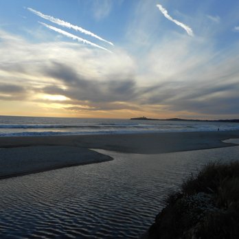 HI-Pigeon Point Lighthouse Hostel - Hostels Near Me - Pescadero, California