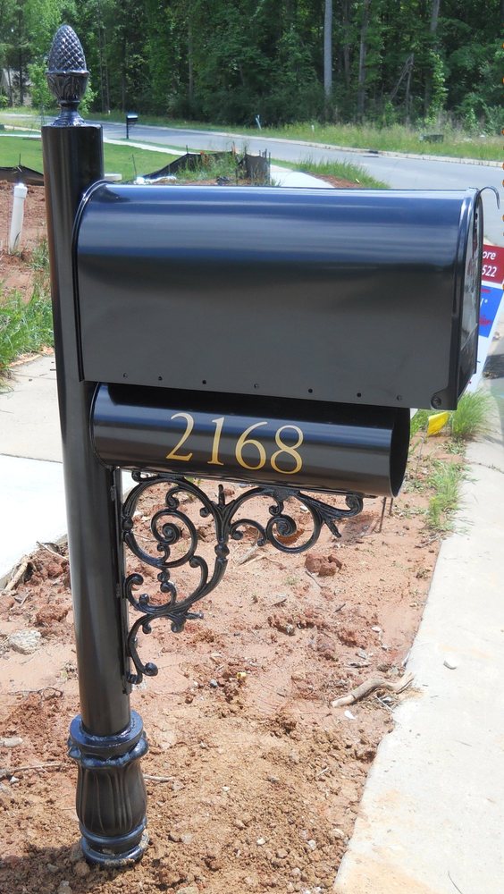 CAROLINA MAILBOXES Updated September 2024 3428 Vane Ct, Charlotte