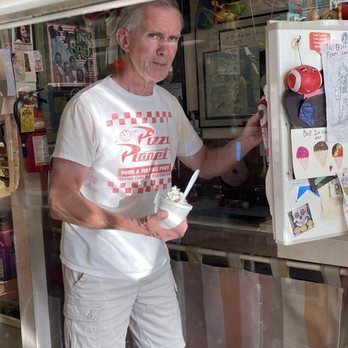 I Scream Ice Cream - We could have talked to the owner all day! - Ice Cream & Frozen Yogurt Near Me - Albuquerque, New Mexico