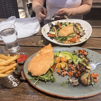Eureka! - Napa Chicken Sandwich Protein Bowl - Bars Near Me - Cerritos, California
