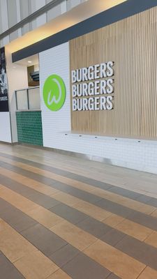 Wahlburgers by null