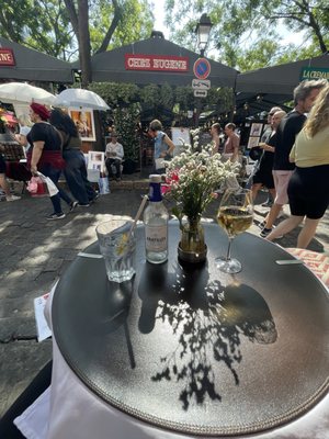 Chez Eugène by null