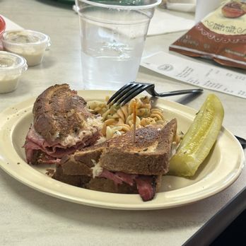 Clara's Tidbits - Tidbits Reuben * - American Near Me - Fleming Island, Florida