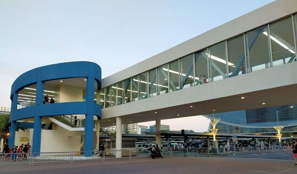 SM Mall of Asia by null