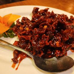 Wu's Fine Chinese Cuisine - Pungent beef... not bad at all!