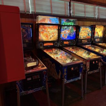 Walt's Bar - Some of the pinball machines - Bars Near Me - Los Angeles, California Walt's Bar - Some of the pinball machines - Bars Near Me - Los Angeles, California