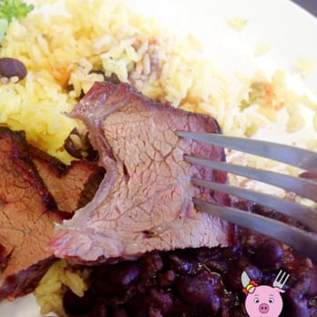 ACA Grill - Their Asado meat is so tender & delicious with their awesome hot sauce!!! - Argentine Near Me - Los Angeles, California