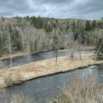 Mooselook Diner - River - Diners Near Me - Concord, Vermont