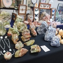 Avalanche Jewelers - In addition to the jewelry and such, Avalanche has precious stones, minerals, gems, and amazing decor!
